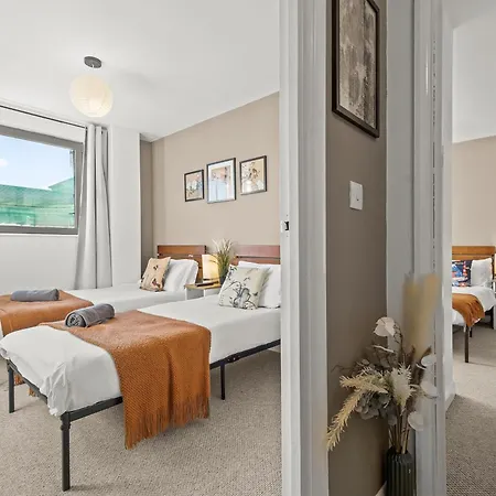 Pan Asian Haven With Balcony With Cityview And Free Parking